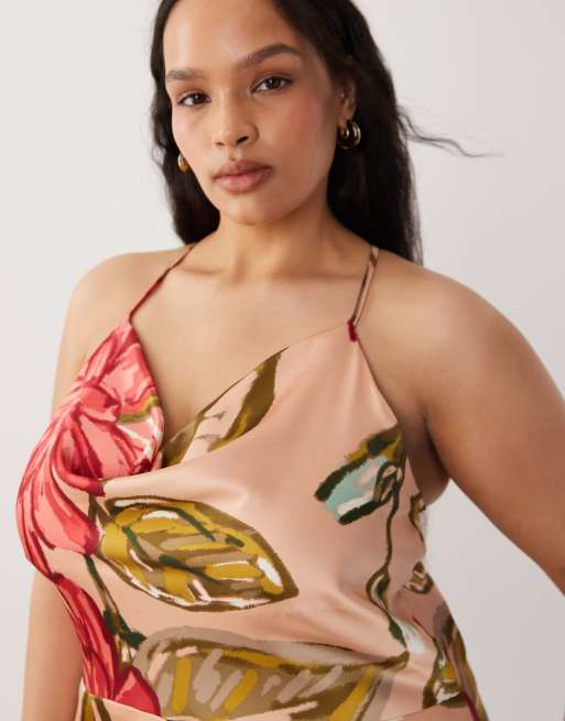 New Look Curve - Robe mi-longue en satin imprimé fleuri avec col bénitier - Corail pâle, 4 de 4