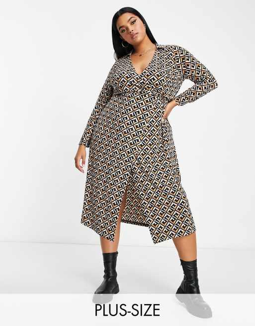 New Look Curve - Robe mi-longue style portefeuille avec col et motif géométrique - Marron