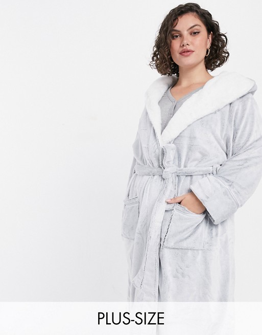 New Look Curve soft hooded robe in light grey