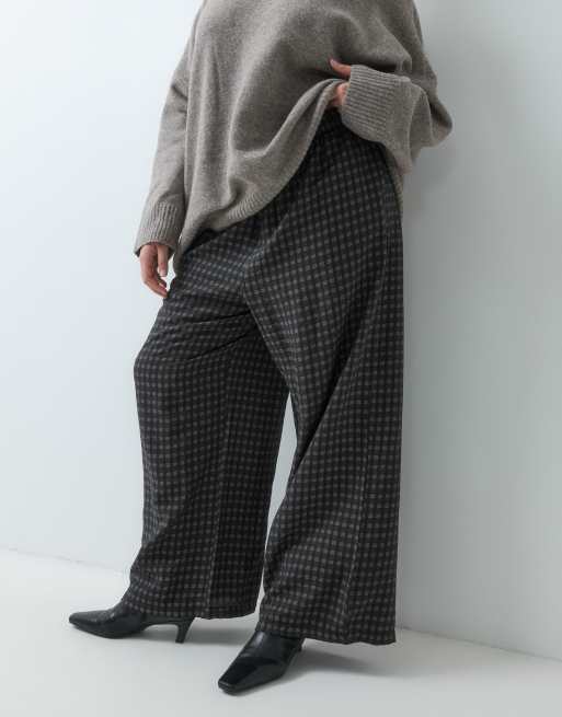 New Look Curve rutiga vida byxor i svart, 3 av 5
