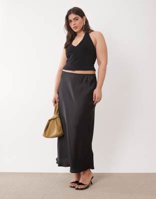 New Look Plus New Look Curve satin bias midi skirt in black