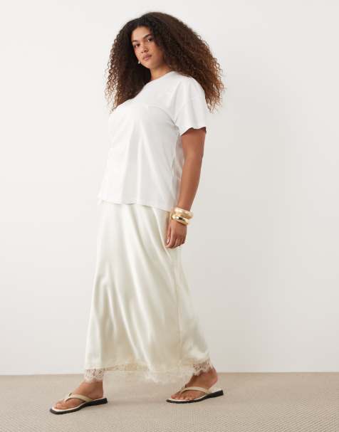 New Look Curve satin lace trim midi skirt in cream - view 1