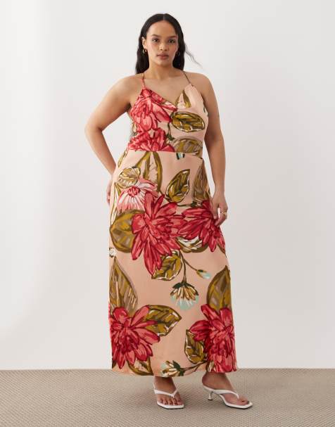 New Look Curve – Satin-Midikleid in blassem Korallenrot mit Wasserfallausschnitt und Blumenmuster - view 1