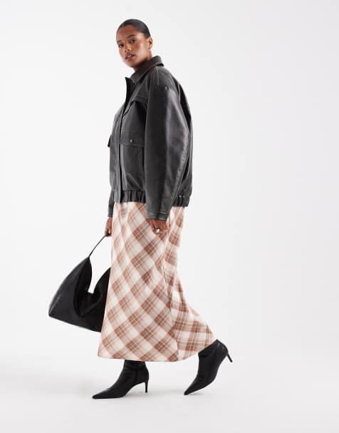 New Look Curve - Schuingesneden satijnen geruite midi rok in roze - view 1