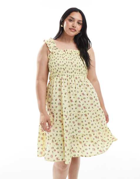 New Look Curve shirred floral mini dress in yellow - view 1
