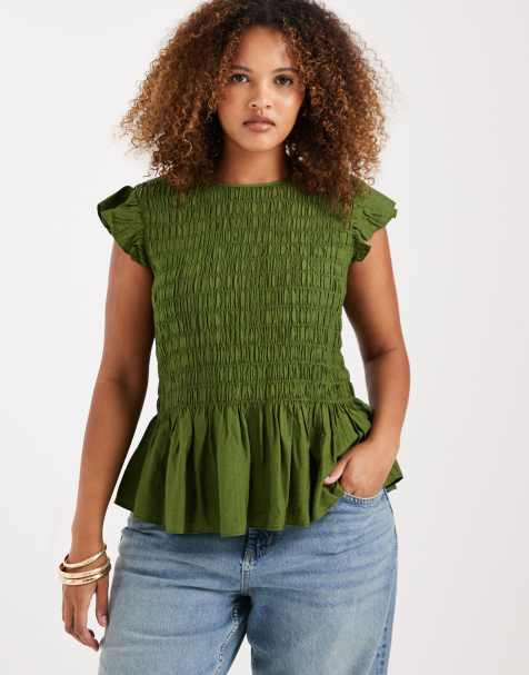 New Look Curve shirred sleeveless top in mid green - view 1
