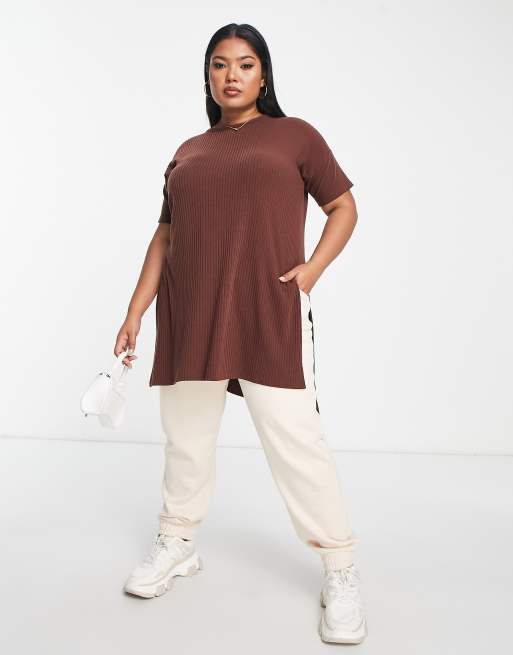 New Look Curve Side Slit Longline T-shirt In Brown, 43% OFF