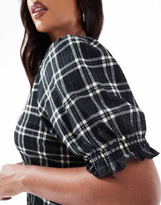 New Look Curve – Svartrutig, krinklad miniklänning med smock, 3 av 4