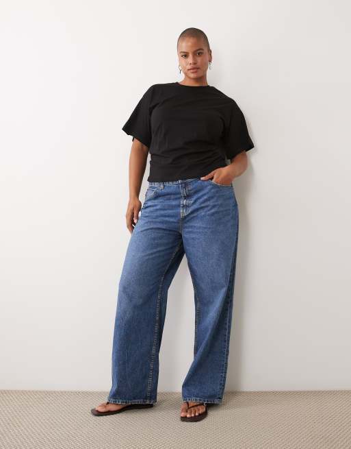 New Look Curve T-shirt med korsetinspireret snit og rynkedetaljer i sort, 2 af 4
