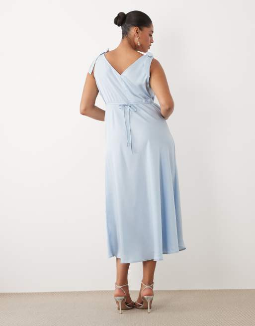 New Look Curve tie shoulder satin midi dress in light blue, 4 of 4