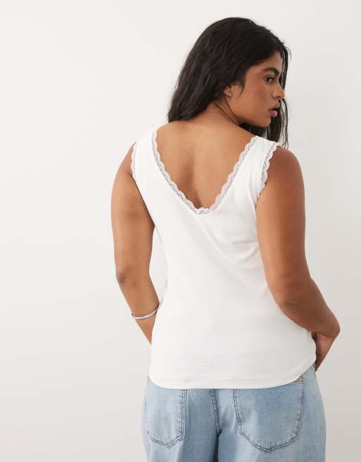 New Look Curve - Top blanco de tirantes con ribete de encaje, 4 de 4