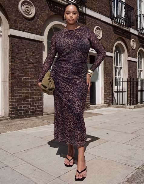 New Look Curve vestito midi in mesh arricciato con stampa leopardata marrone - view 1