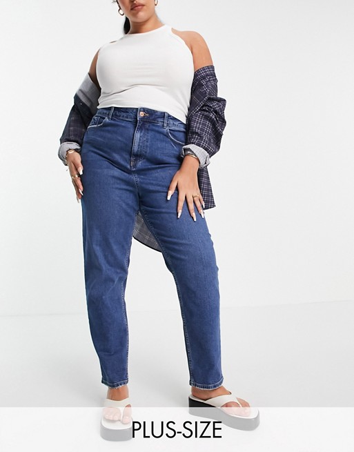 New Look Curve waist enhance mom jean in mid blue