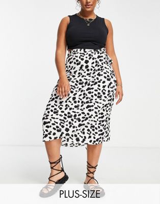 New Look Curve wrap midi skirt in white polka dot