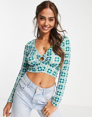 New Look cut out long sleeve top in blue