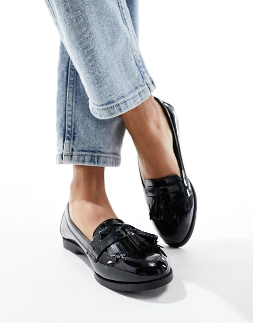 New Look – Czarne loafersy z frędzlami