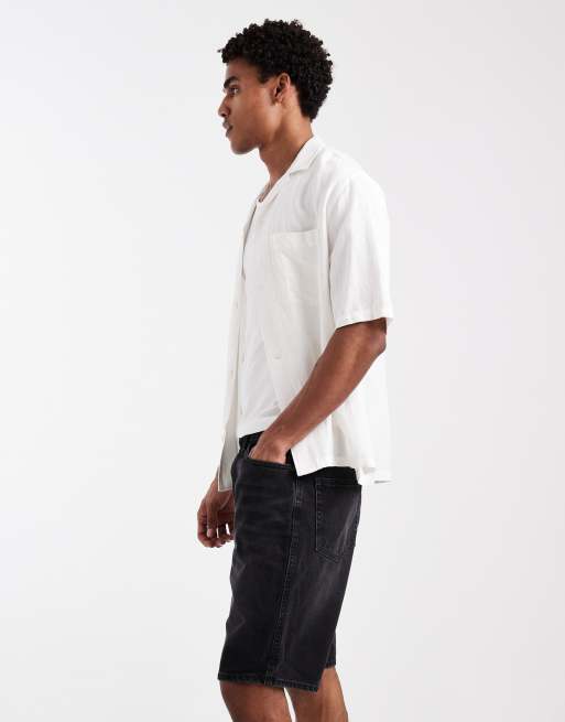 New Look – Czarne szorty jeansowe bermudy z efektem sprania, 2 z 5