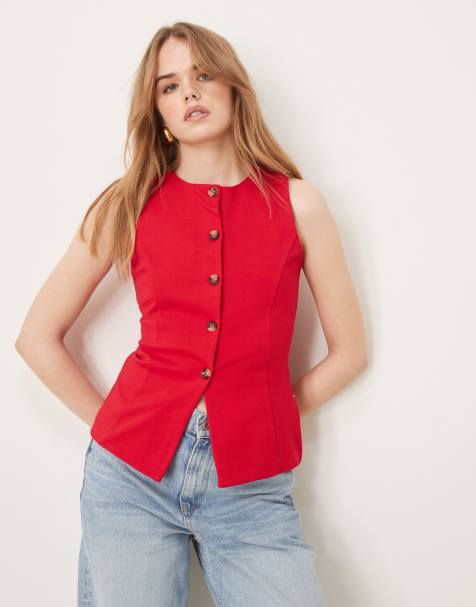 New Look crew neck waistcoat in red