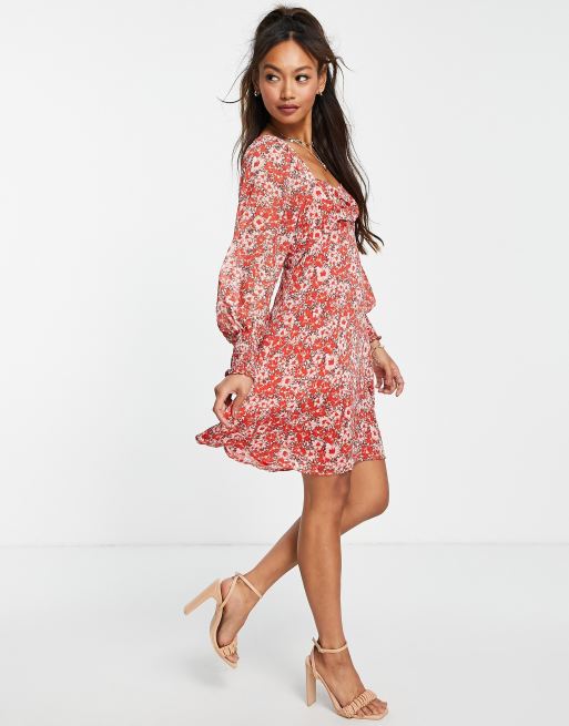 New Look – Czerwona sukienka vintage mini w kwiaty z wiązaniem w talii