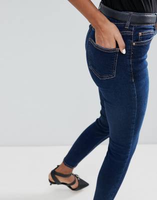 Dahlia jeans new sales look