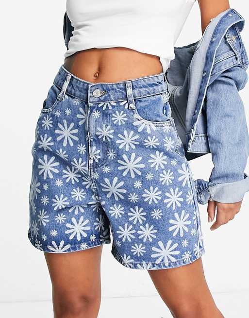 Girls' Denim Shorts, Girls' Denim Skirts, Girls' Denim Pleated Skirts,  Girls' Cute Style Shorts, Blue Denim Floral Shorts, Elastic Waist Shorts,  Loose Fitting Shorts, Suitable For Daily Wear, Suitable For Summer Or