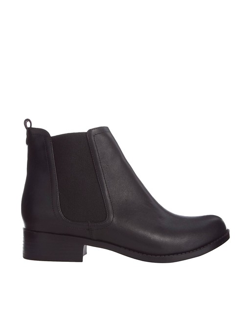 New Look | New Look Darcy Low Flat Chelsea Boots