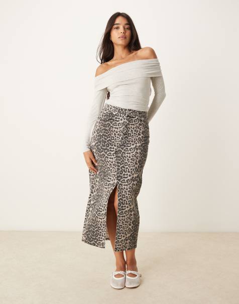 New Look denim midi skirt in leopard print - view 1
