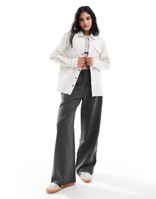 New Look denim overshirt in off white, 3 of 4
