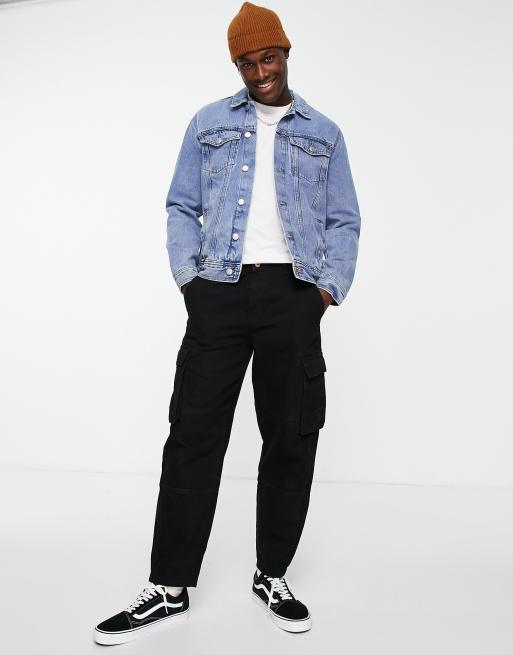 Black jeans with light blue hot sale jean jacket