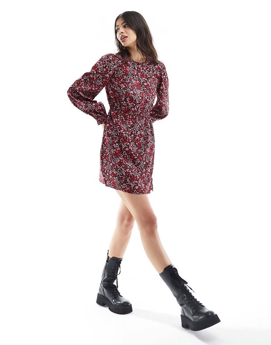 New Look ditsy crew neck mini dress in pink and black pattern