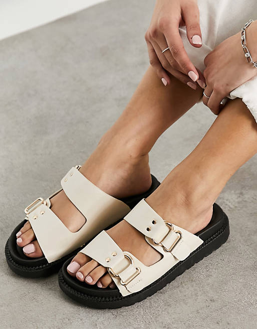  Flat Sandals/New Look double buckle chunky flat sandal in off white 