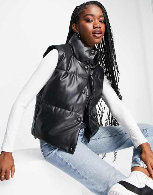 New Look Doudoune sans manches en imitation cuir Noir ASOS