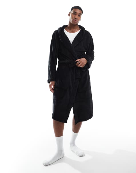 New Look dressing gown in black - view 1