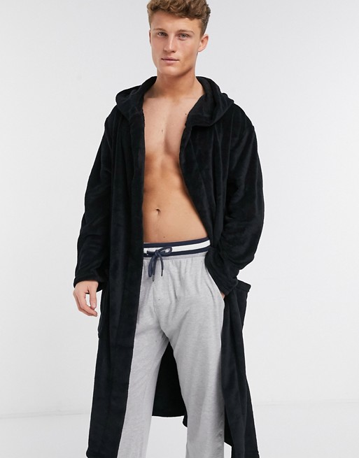 New Look dressing gown in black