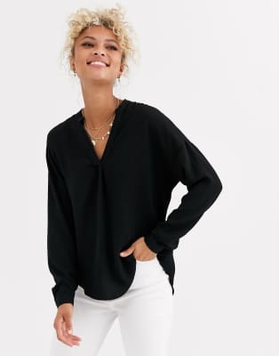 black drop shoulder top