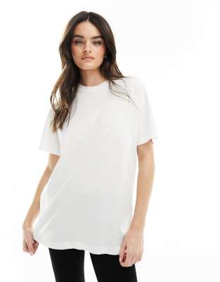 New Look - Einfarbiges Oversize-T-Shirt in Weiß