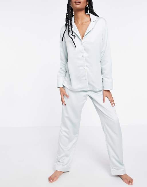 New Look – Einfarbiges Pyjama-Set aus Satin in Salbeigrün, 4 von 4