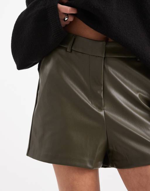 New Look - Elegante short van imitatieleer in donkerkaki, 3 van 5