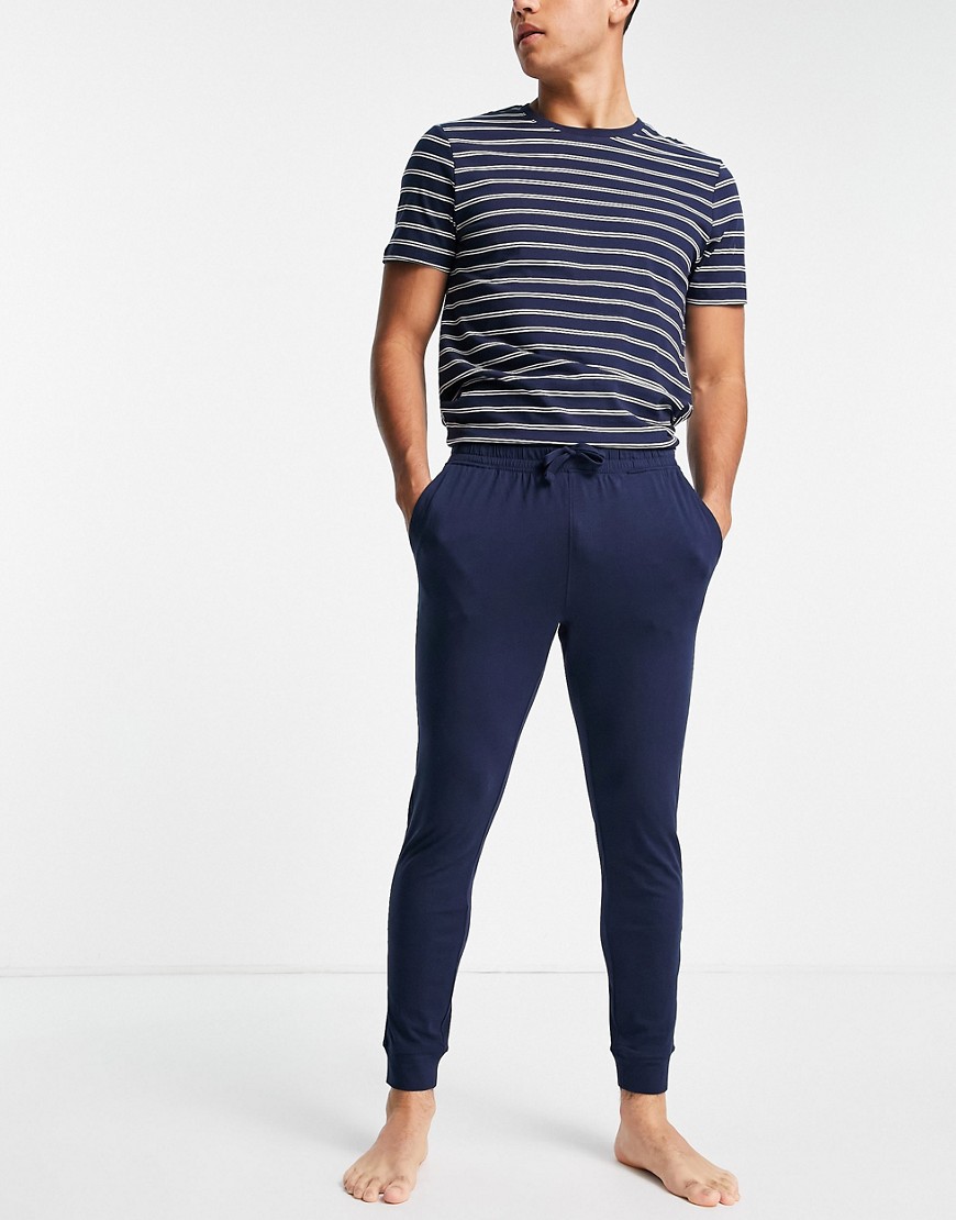 New Look - Ensemble confort avec t-shirt rayé et jogger - Bleu marine