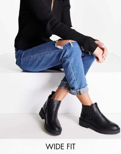 Extra wide shop fit chelsea boots