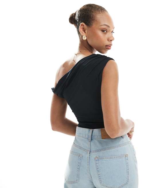 New Look fallen shoulder bodysuit in black, 4 of 4