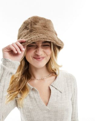 New Look faux fur bucket hat in brown - ASOS Price Checker