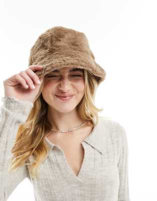 New Look New Look faux fur bucket hat in brown