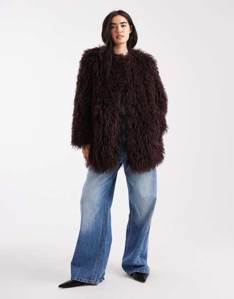 New Look faux fur coat in burgundy - view 1