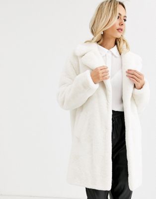 New Look faux fur coat in cream | ASOS