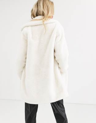 Parisian Winter Look: Dragon Diffusion Woven Leather Bag, Apparis faux fur  beige coat, White Leather …