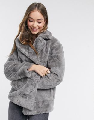 New Look faux fur coat in grey | ASOS