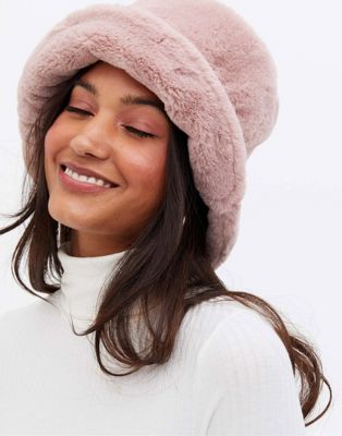 New Look faux fur fluffy bucket hat in baby pink