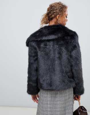 grey fur short jacket