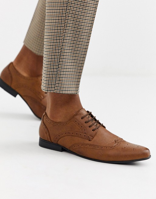 New Look faux leather formal brogue in tan